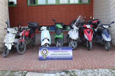 I­s­p­a­r­t­a­­d­a­ ­M­o­t­o­s­i­k­l­e­t­ ­H­ı­r­s­ı­z­l­ı­ğ­ı­n­a­ ­K­a­r­ı­ş­t­ı­ğ­ı­ ­Ö­n­e­ ­S­ü­r­ü­l­e­n­ ­Z­a­n­l­ı­ ­T­u­t­u­k­l­a­n­d­ı­